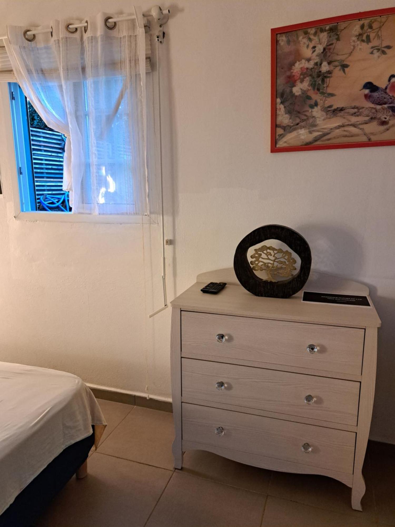 Residence Fleur De Lys 1 Пети-Бург Екстериор снимка
